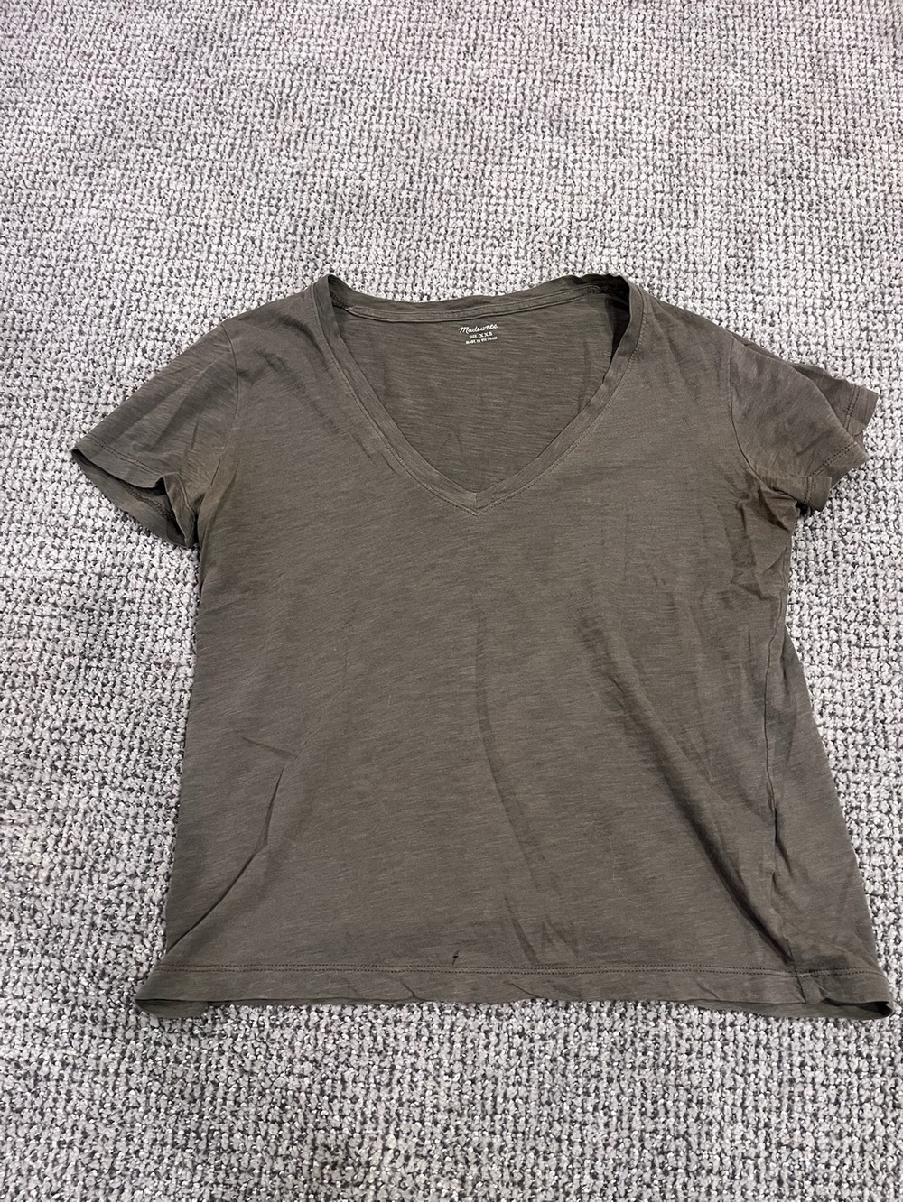 Madewell Olive Green V-Neck Short Sleeve Tee